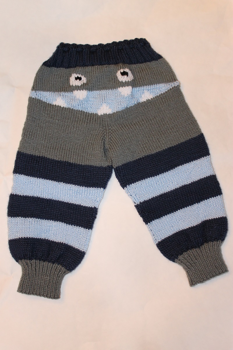 Knit Monster Pants #40 ~ January 26, 2015
